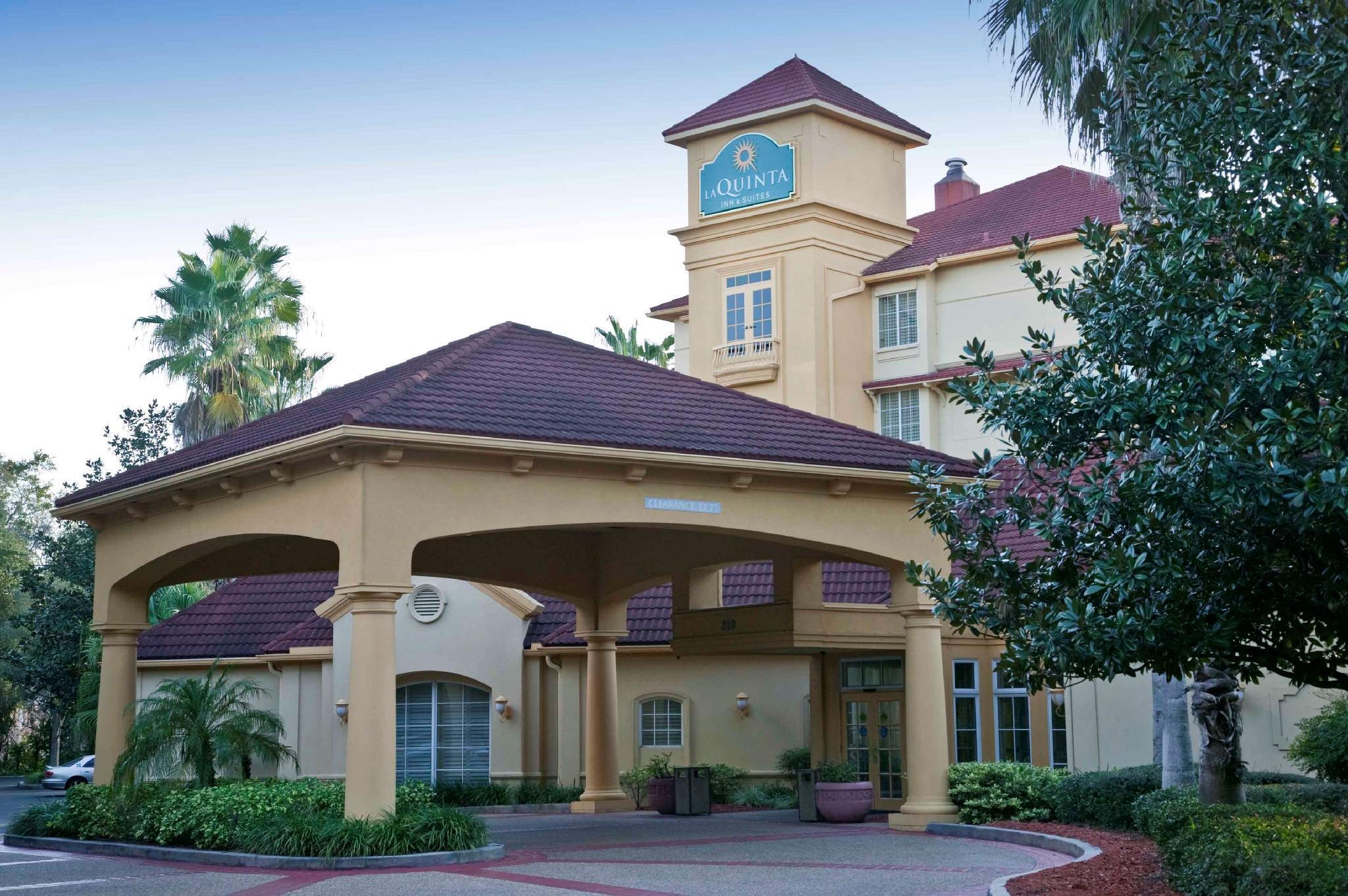 Отель La Quinta By Wyndham Tampa Brandon Regency Park Экстерьер фото